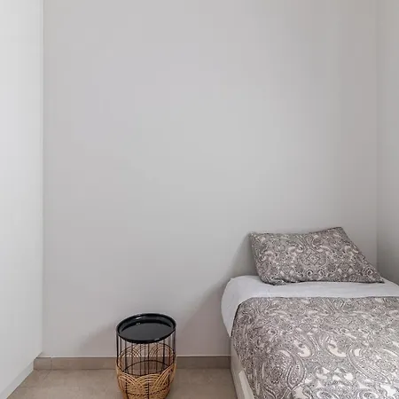 Apartament Flatguest Urban Haven